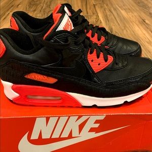 Nike Air Max 90 Anniversary